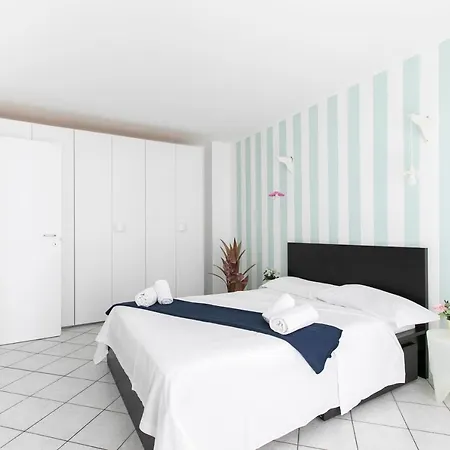 Apartment Marconi